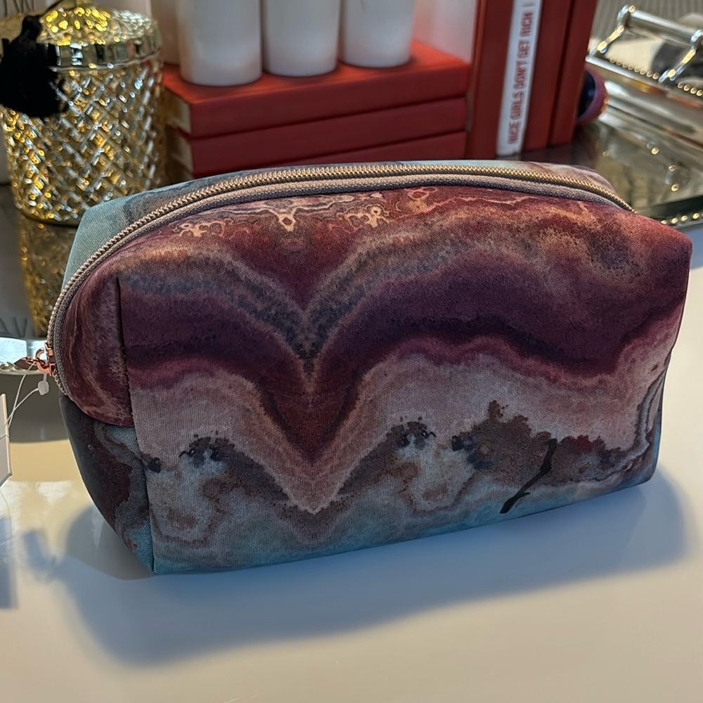 My Tagalong Cosmetic Case
